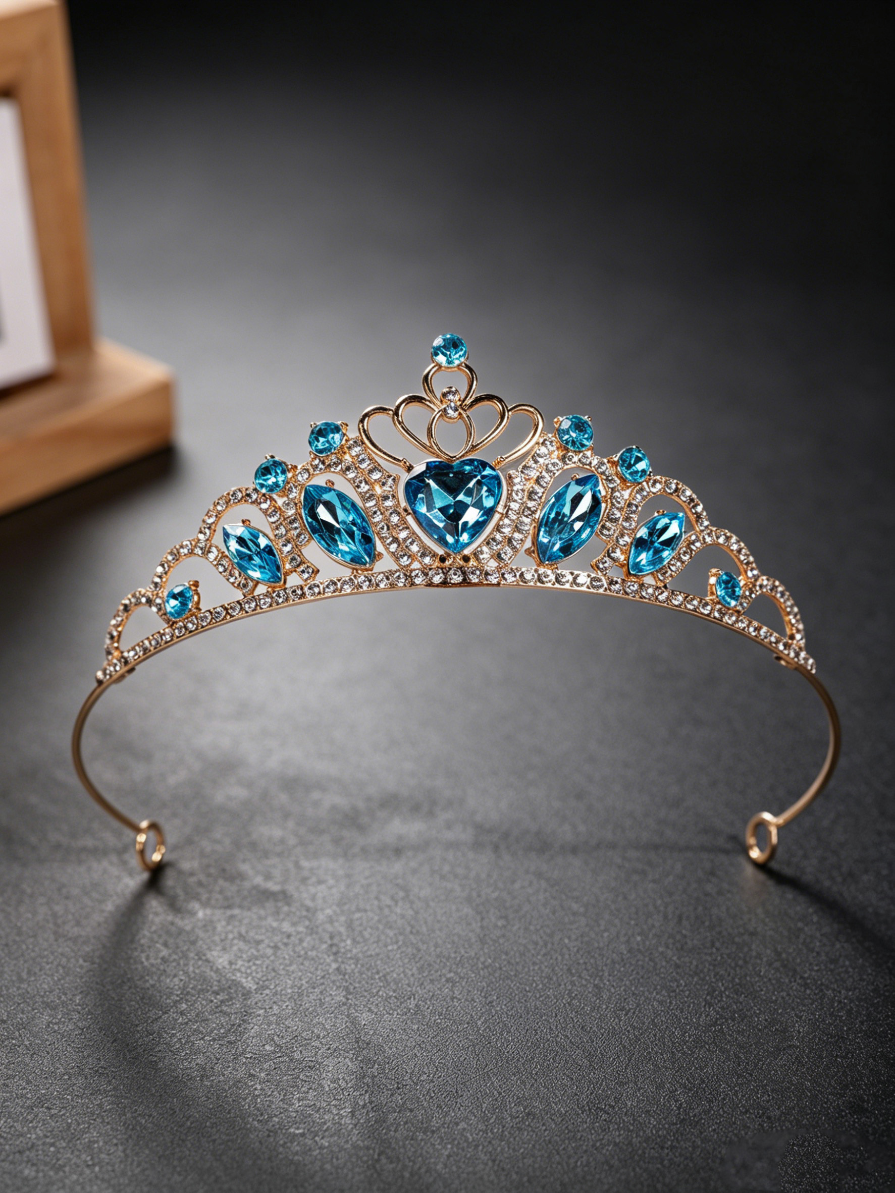 Retro Heart-Shaped Emerald Gre - Wedding Shop review and price